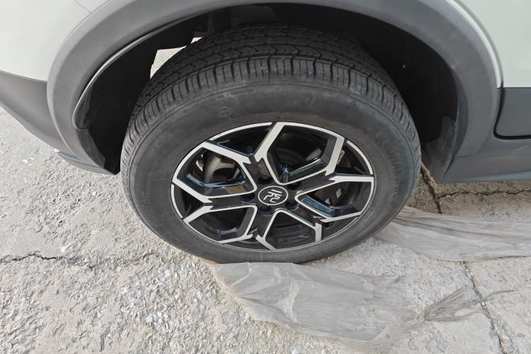 Used BYD Yuan Pro 2021 401 km Luxury Version Right Rear Wheel Hub