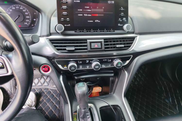 Used Honda Inspire 2019 260TURBO Elegant Edition China VI Emission Standard
