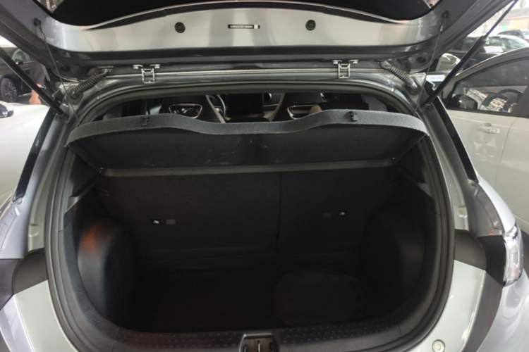 Used BYD Dolphin 2023 420 km Fashion Edition
