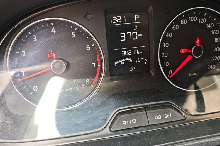 Used Volkswagen Lavida 2014 1.4 TSI DSG BlueMotion Technology Version
