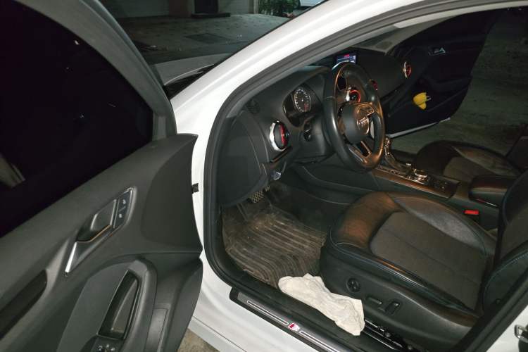 Used Audi A3 2019 Limousine 35 TFSI Fashion Edition China VI Emission Standard
