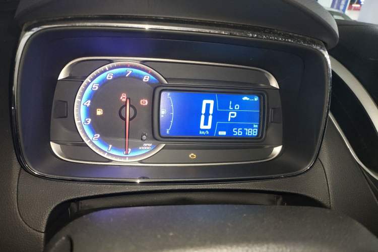 Used Chevrolet Trax 2016 1.4T Automatic Two-Wheel Drive Comfort Version with Sunroof