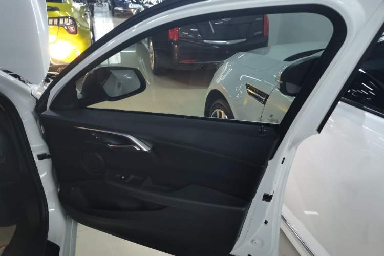 Used BMW 1 Series 2017 118i Fashion Model
