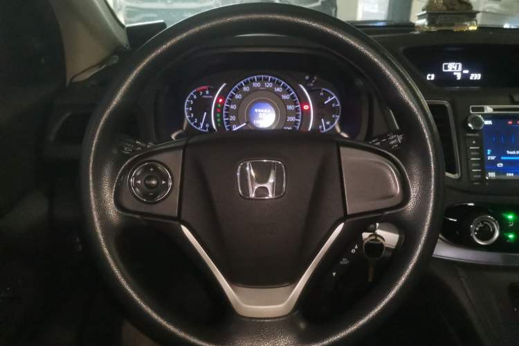 Used Honda CR-V 2016 2.0L two-wheel drive Urban Edition Steering Wheel
