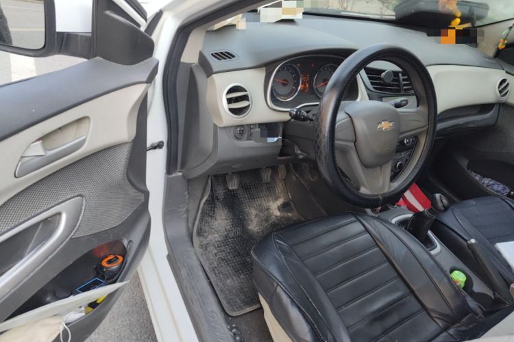 Used Chevrolet Sail 2015 Sail 3 1.5L Manual with Ideal Sunroof Edition Driver Seat