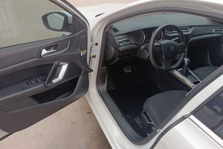 Used Peugeot 408 2015 1.2T Automatic Luxury Edition
