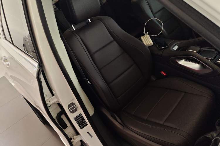 Used Mercedes-Benz GLE-Class 2018 GLE 400 4MATIC U.S. specification