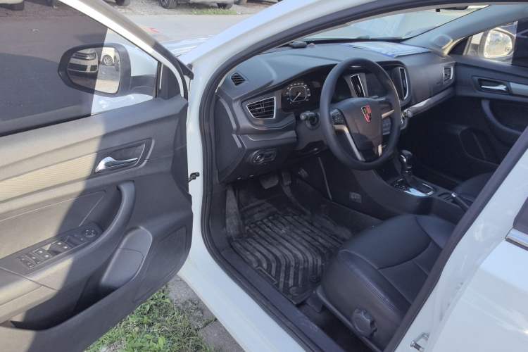 Used Roewe 360 2017 1.5L Automatic Luxury Edition Driver Seat