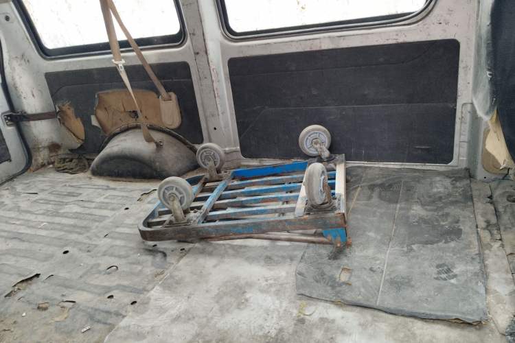 Used CHANGAN KAICHENG Ruixing M90 2016 2.0L Standard Version 4G94S Left Rear Seat