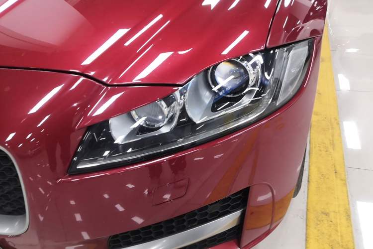 Used Jaguar XF 2016 XF 3.0 SC Two-Wheel-Drive Luxury Edition
