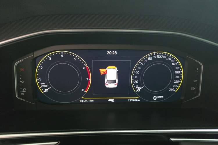 Used Volkswagen Tiguan L 2023 330TSI Automatic Two-Wheel Drive R-Line Enjoyment Edition