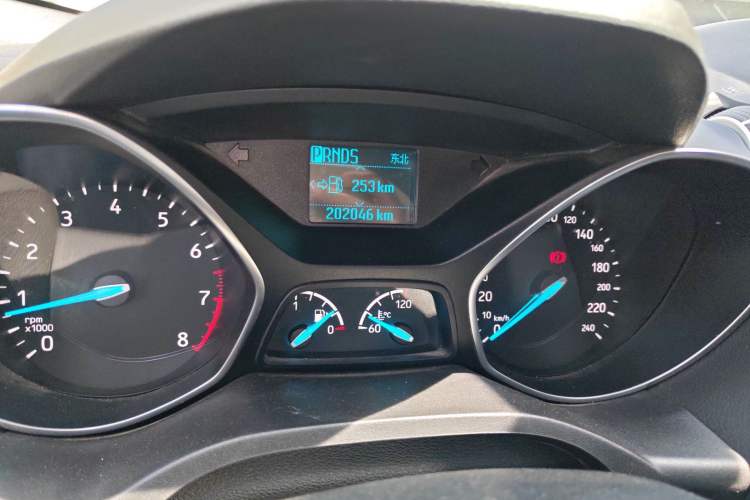 Used Ford Kuga 2017 EcoBoost 180 Two-Wheel-Drive Tiger Leap Model