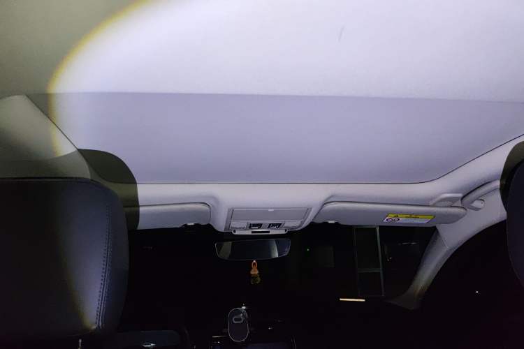 Used Jaguar XEL 2020 2.0T 200 PS S Advanced Elegance Edition
