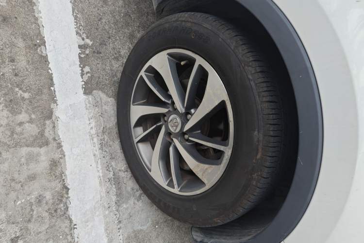 Used Baojun 560 2016 1.8L iAMT Luxury Model
