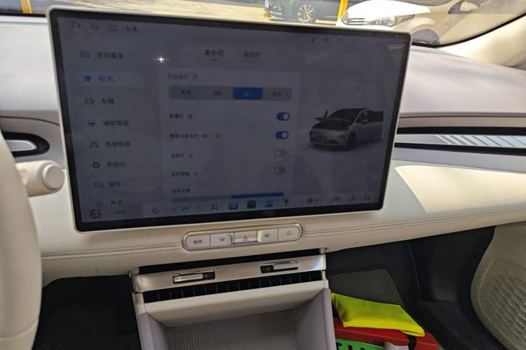 Used MG 4 EV 2026 Model 530 Smart Fun Edition Audio And AC Panel