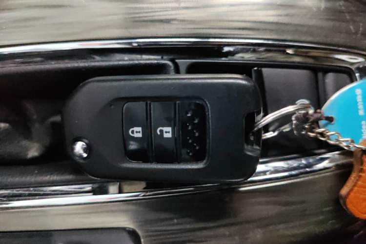 Used Honda XR-V 2017 1.5L LXi CVT Classic Edition Vehicle Key