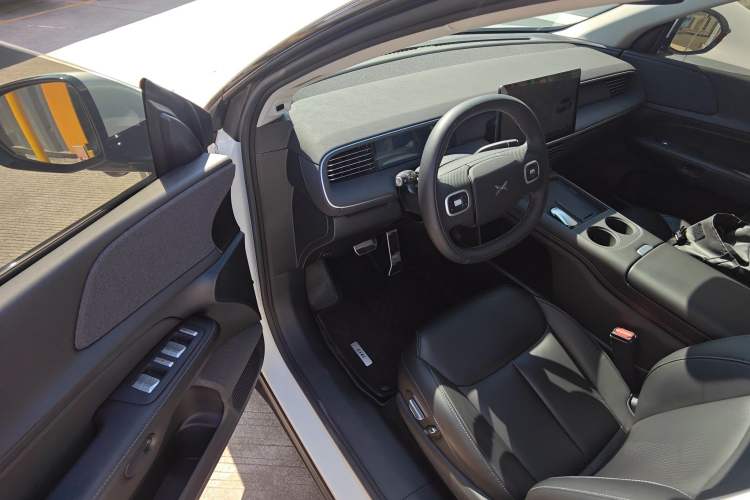 Used XPeng G6 2024 580 Long-Range Plus Driver Seat