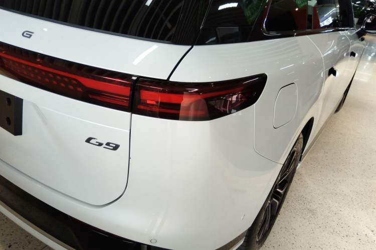Used XPeng G9 2025 625 Long-Range Max Exterior 1