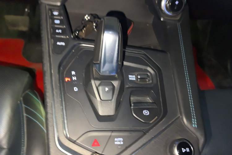 Used Lynk & Co 05 2020 2.0TD Two-Wheel Drive Shine Halo
