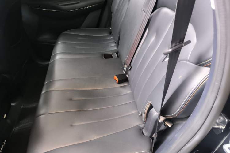 Used CHANGAN OSHAN X7 2020 1.5T Automatic Luxury Version