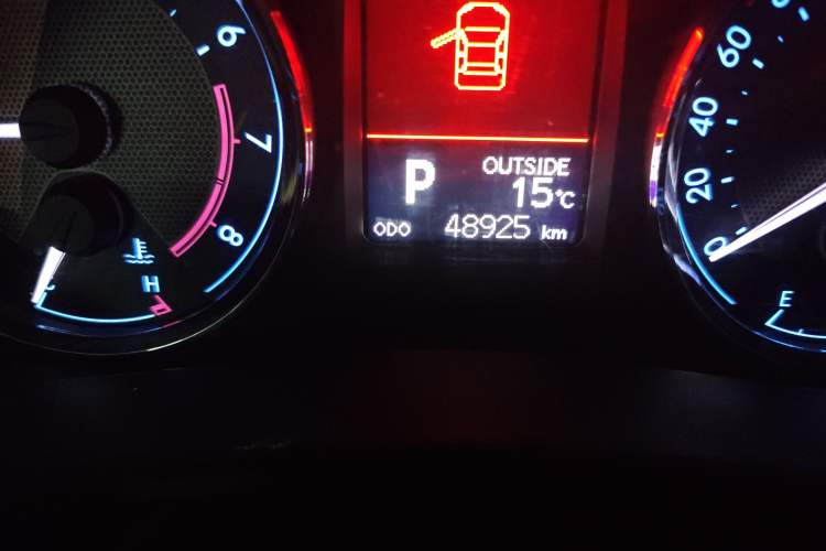 Used Toyota Corolla 2014 1.6L CVT GL-i Leather Edition