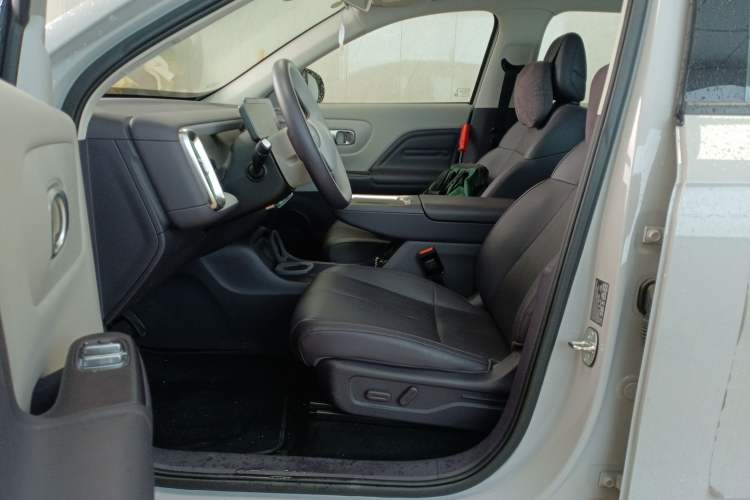 Used Leapmotor B10 2025 510 Joyful Edition
