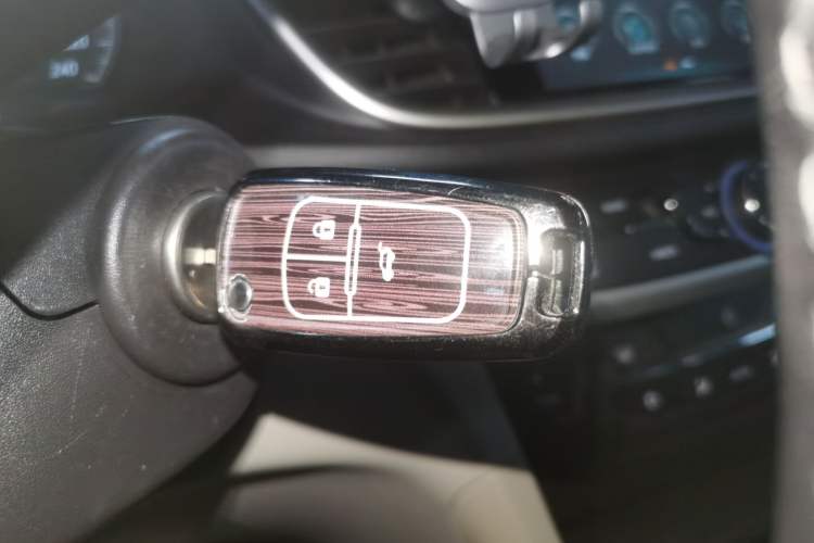 Used Buick GT 2019 15T Dual-Clutch Connected Elite Model China VI