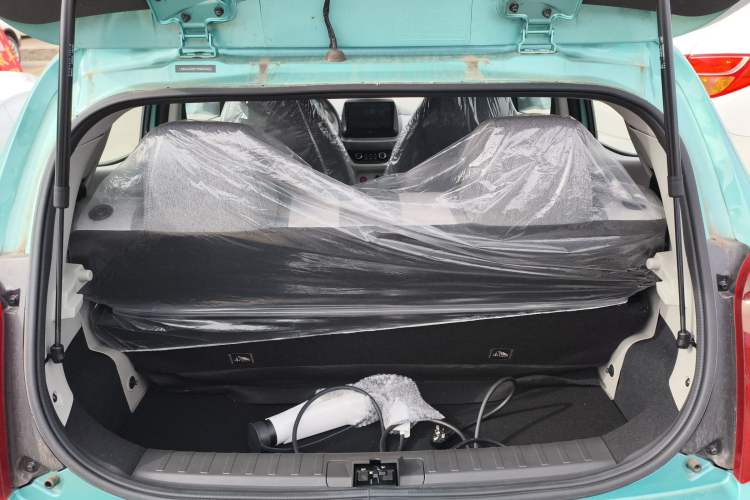 Used JMEV Xiao Qilin 2023 Joyful Edition 201km Comfort Model
