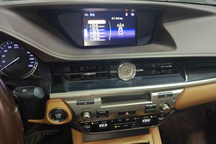 Used Lexus ES 2015 200 Elite Edition
