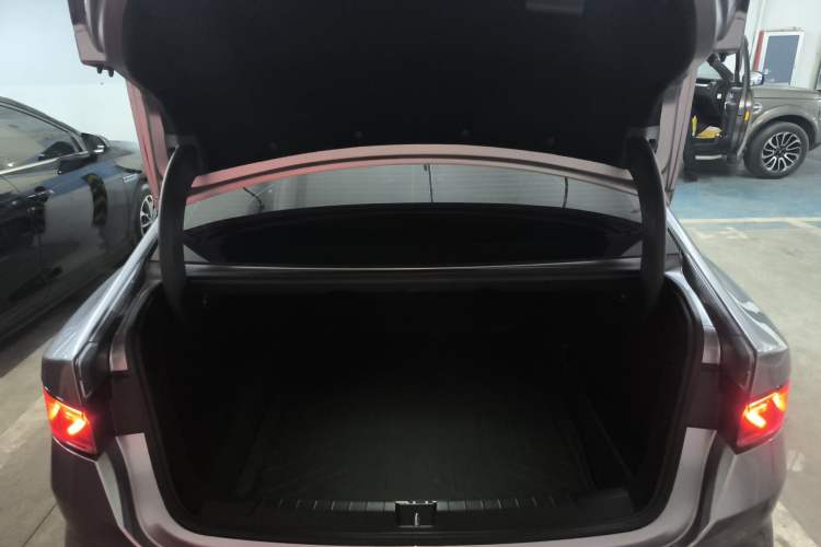 Used BYD Qin PLUS 2023 Champion Edition DM-i 120KM Beyond Model
