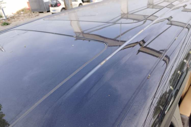 Used Denza D9 2022 DM-i 1040 Prestige Model Roof