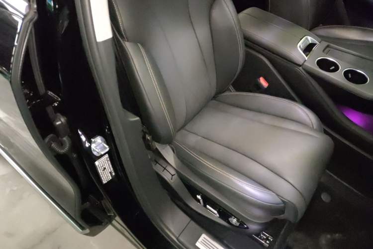 Used Wey Mocha New Energy 2024 Hi4 Four-Wheel Drive Long-Range Version
