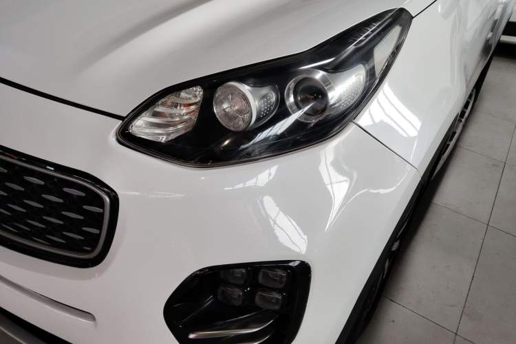 Used Kia KX5 2016 1.6T Automatic Two-Wheel Drive DLX Left Front Headlight