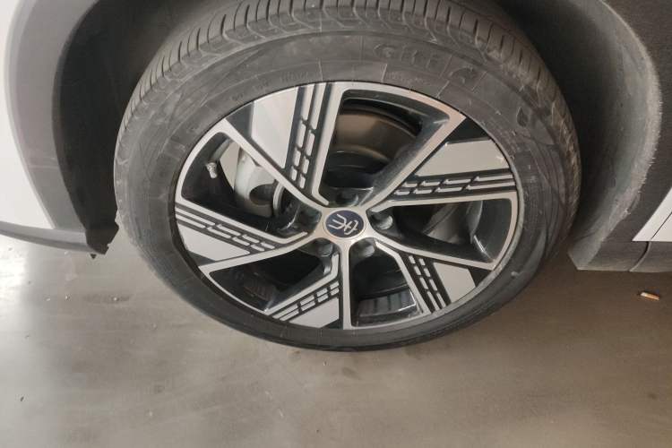 Used BYD Song Pro New Energy 2023 Champion Edition DM-i 110KM Excellence Model Exterior 4