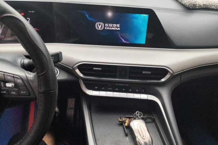 Used CHANGAN UNI-T 2020 1.5T Prestige Version