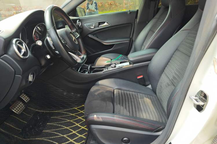 Used Mercedes-Benz CLA 2017 CLA 220 4MATIC Left Front Seat