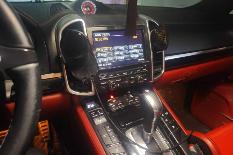 Used Porsche Cayenne 2014 Cayenne Platinum Edition 3.0T