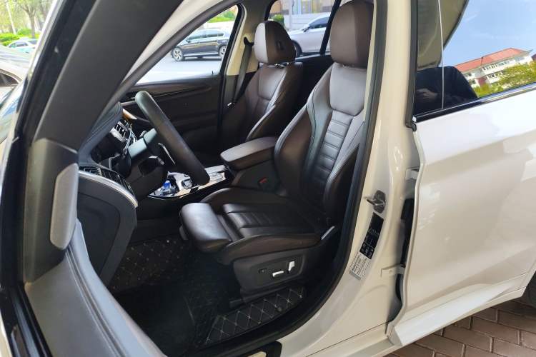 Used BMW X3 2020 xDrive28i M Sport Package Left Front Seat