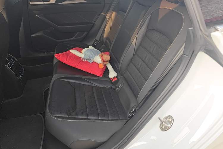 Used Volkswagen FAW-Volkswagen CC 2021 380TSI Striking Edition Left Rear Seat