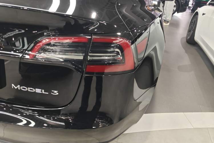 Used Tesla Model 3 2022 Rear-Wheel-Drive Version
