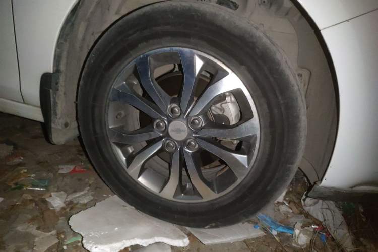 Used Chevrolet Cavalier 2019 320 Automatic Enjoyment with Sunroof
