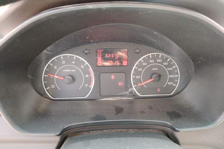 Used Wuling Hongguang V 2019 1.5L Jingqu Version China VI LAR
