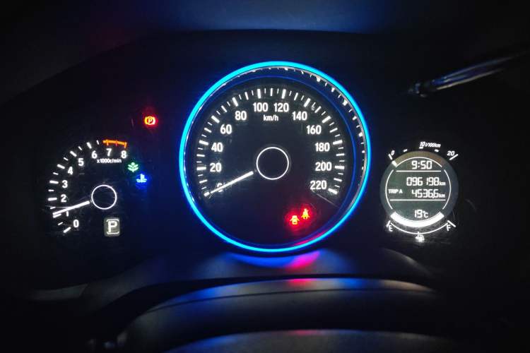 Used Honda Vezel 2015 1.5L CVT two-wheel drive Comfort trim Instrument Cluster