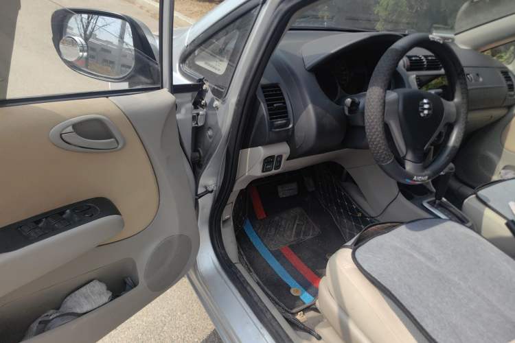 Used Everus S1 2014 1.3L Automatic Comfort Edition