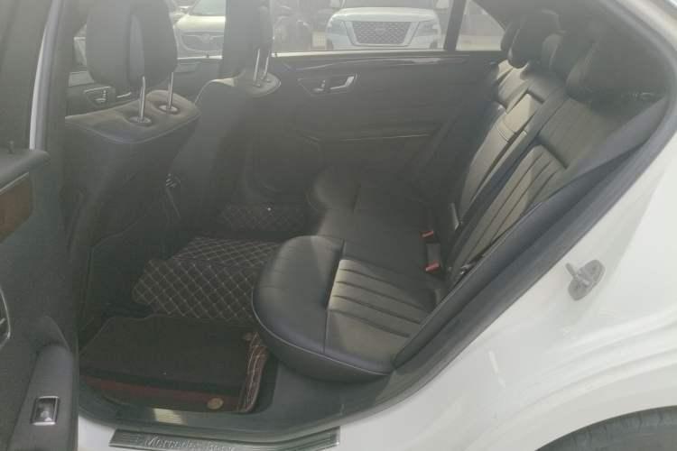 Used Mercedes-Benz E-Class 2015 E 200 L Left Rear Seat