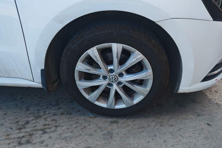 Used Volkswagen Lavida 2017 1.6L Automatic Comfort Edition