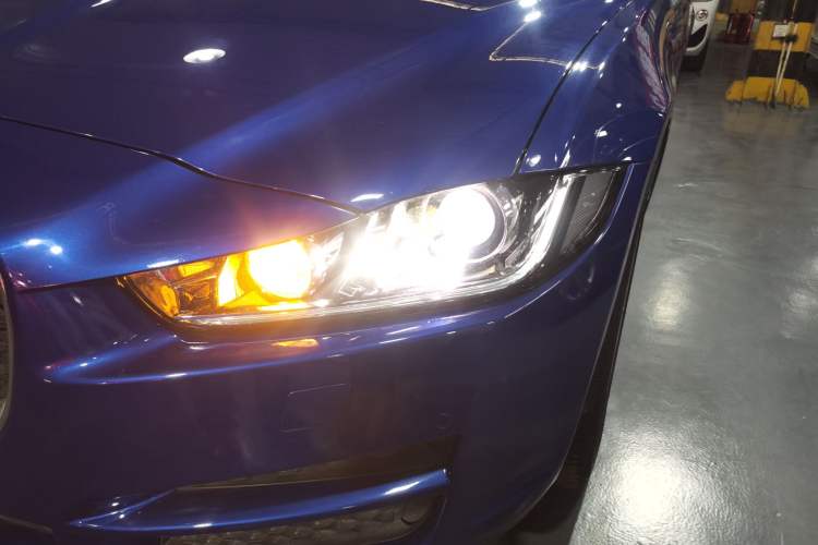 Used Jaguar XEL 2019 2.0T 200 PS Deluxe Edition
