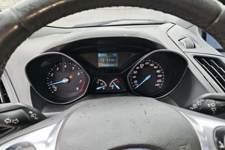 Used Ford Kuga 2015 1.5L GTDi Two-Wheel Drive Fashion Edition Instrument Cluster