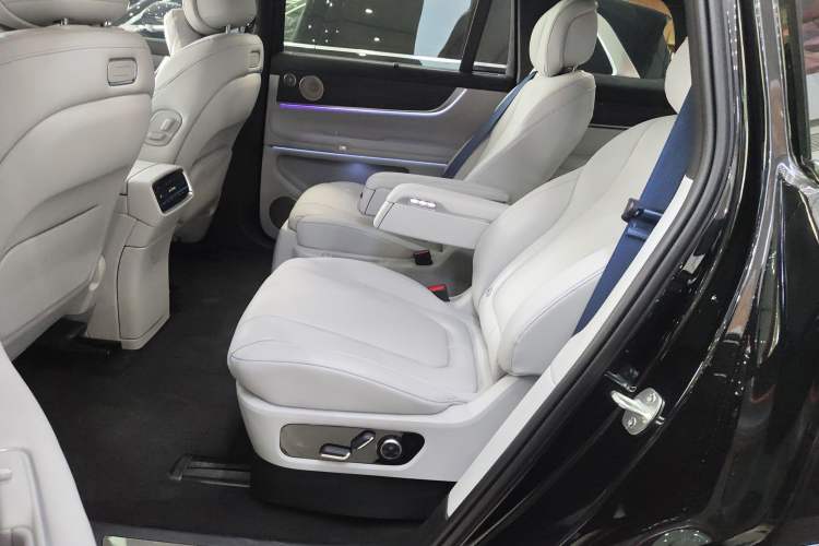 Used Hima AITO M9 2024 Range-Extended Ultra Version 42 kWh 6-Seater Model