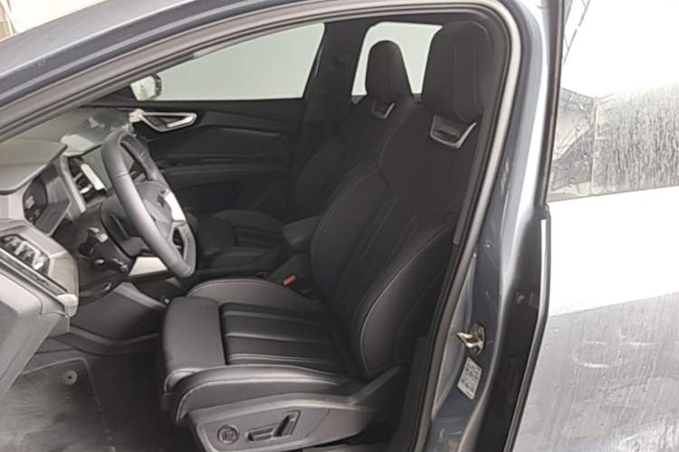 Used Audi Q4 e-tron 2024 40 e-tron Adventure Edition

